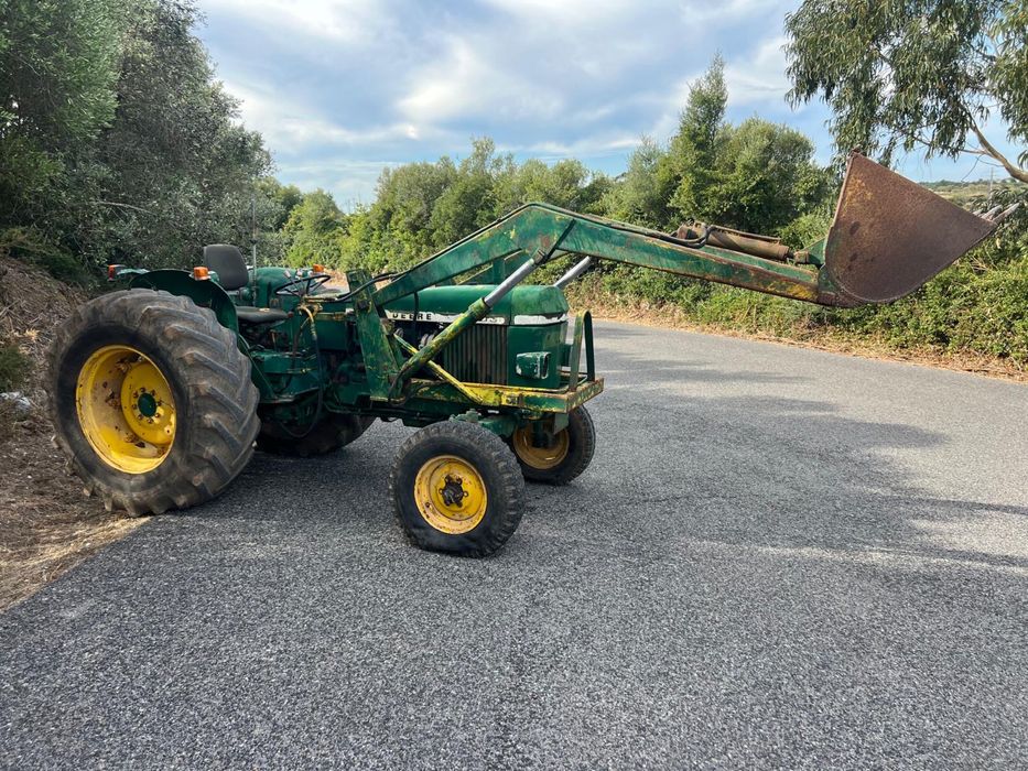 Trator John Deere 2030