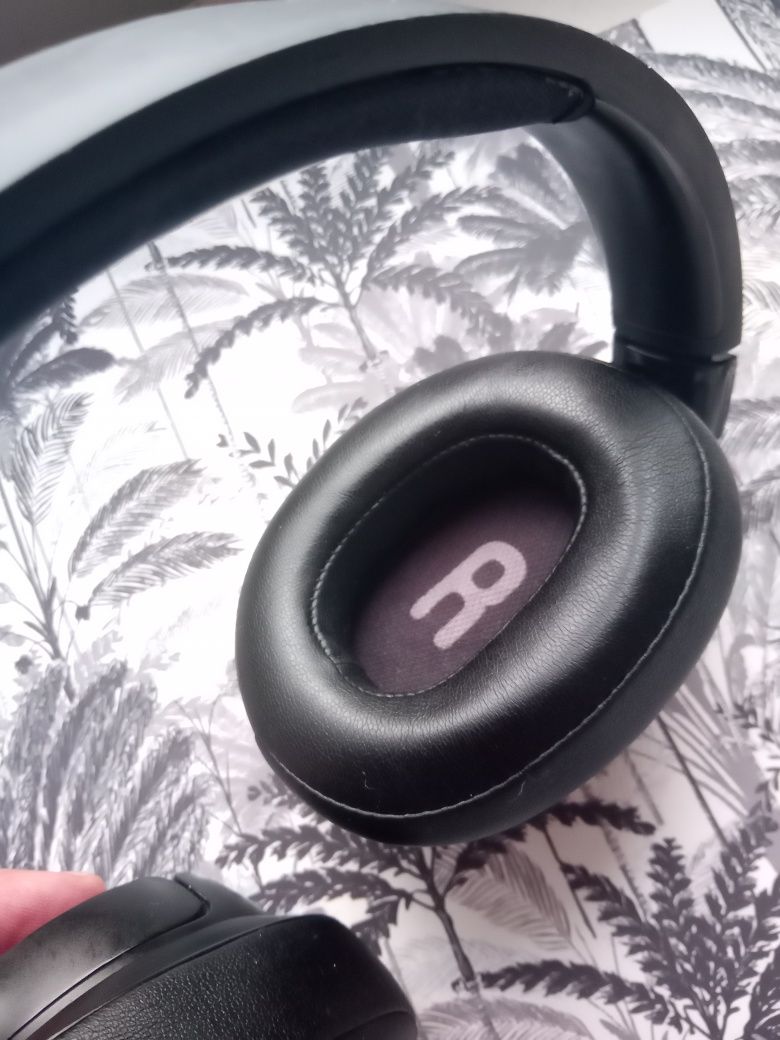 JBL Tune 760 com Cancelamento de ruído