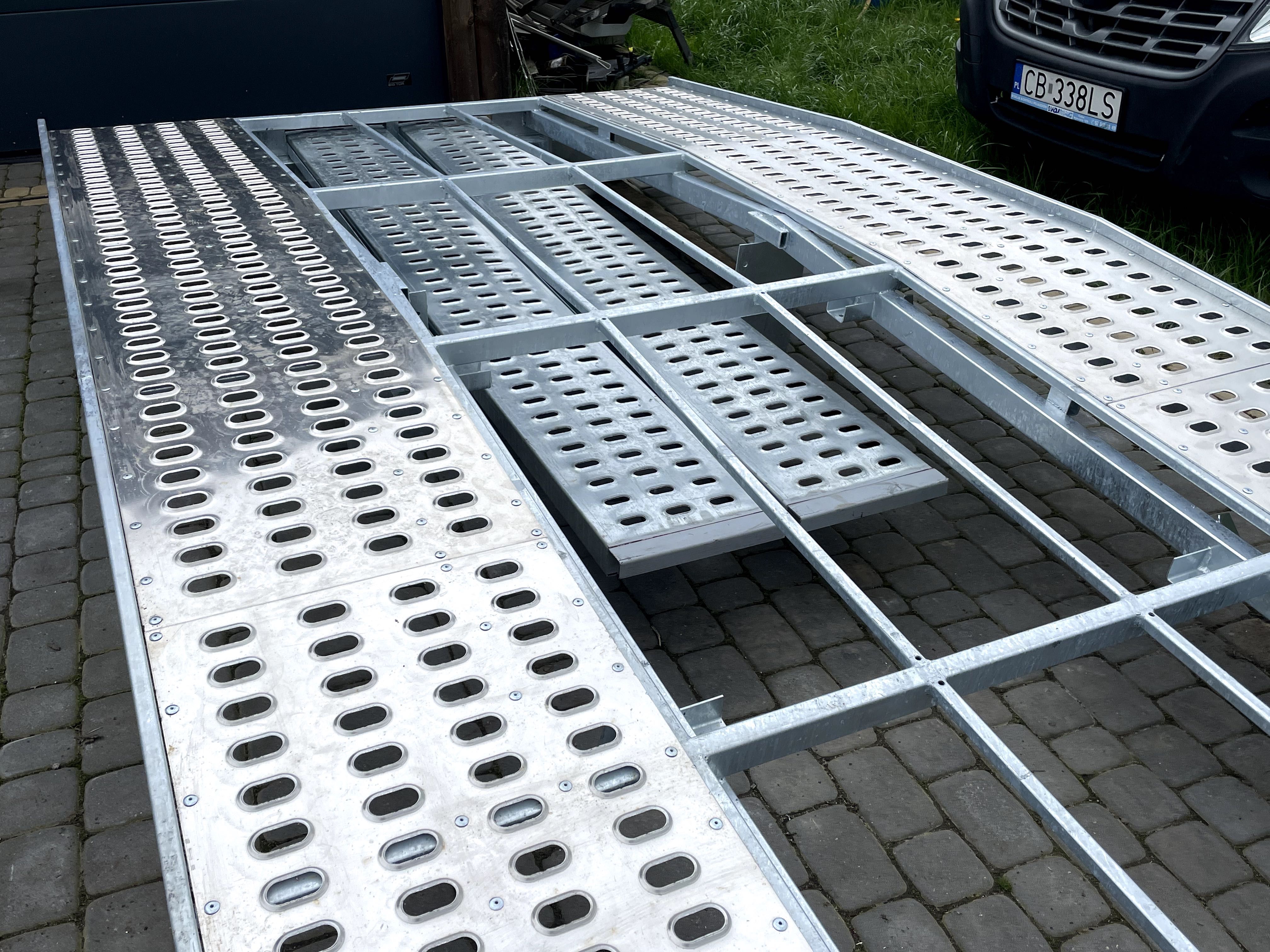 Najazd zabudowa autolaweta  ocynk aluminium Ducato Jumper Boxer LH4