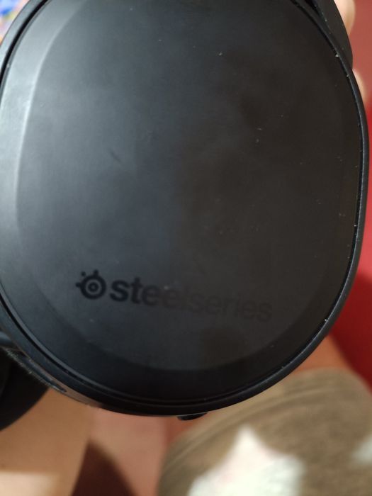 steelseries arctis 9