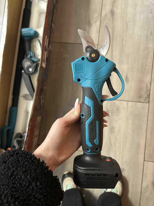 Piła Sekator Na Wysięgniku Teleskopowym