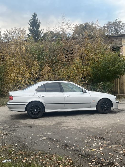Продам Бмв е39 М57 3.0