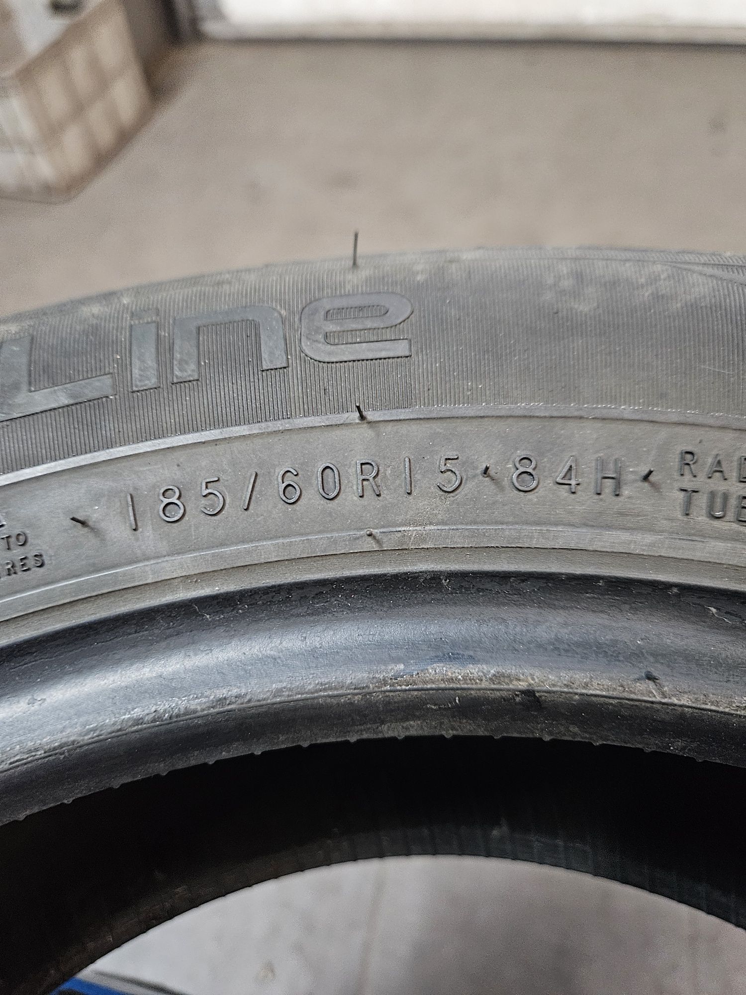 4szt lato 185/60-15 Nokian ~7mm
