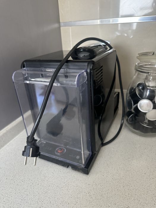 Maquina café Nespresso Delonghi Latissima