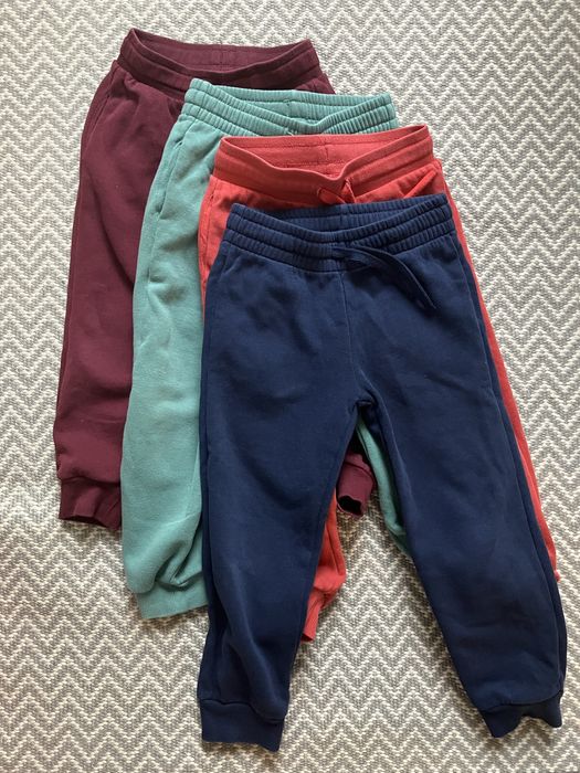 Spodnie dresowe HM 104 x 4 szt