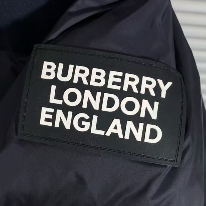 Пуховик burberry jacket ЧИТАТИ ОПИС