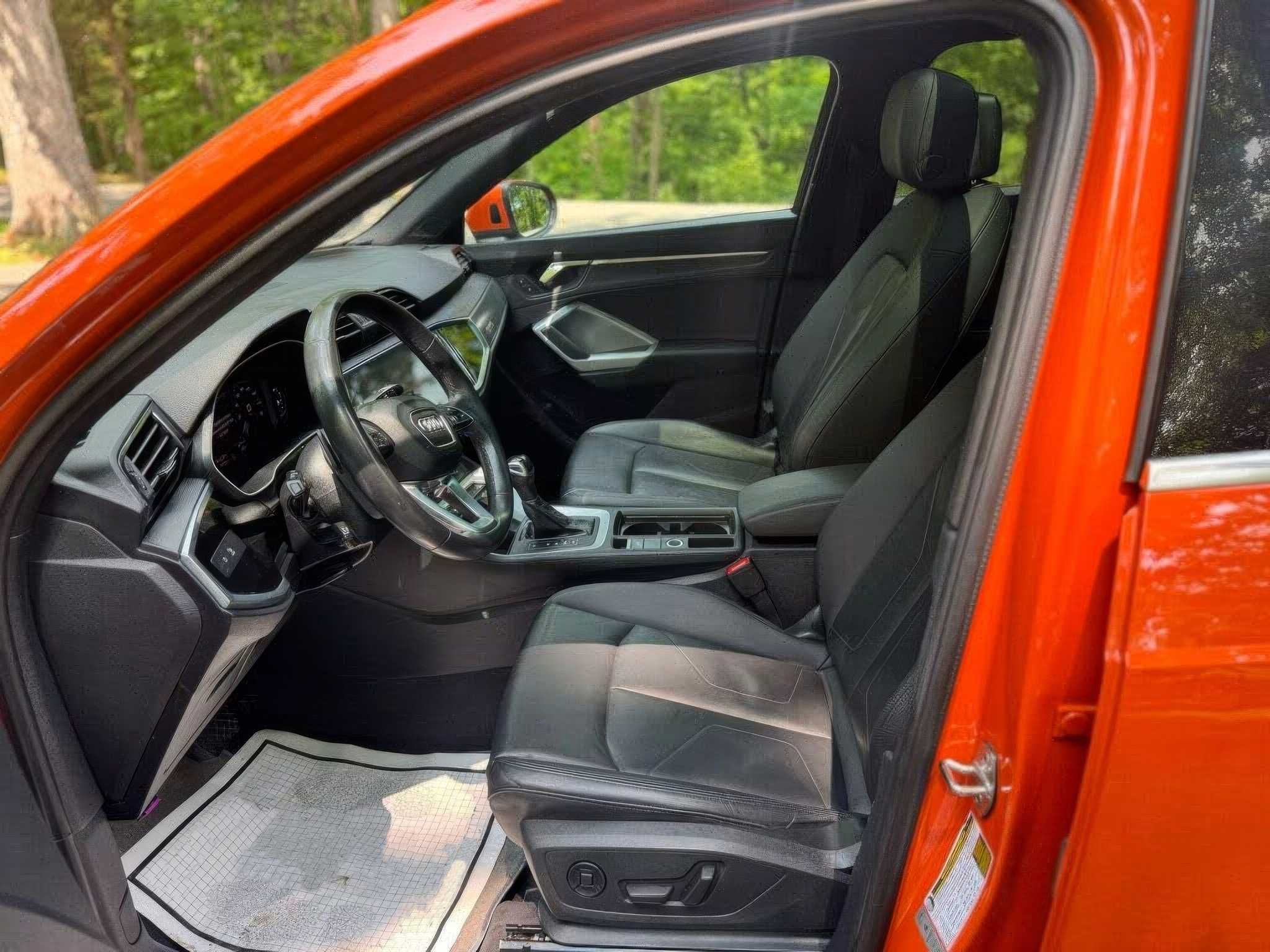 Audi   Q3   2023