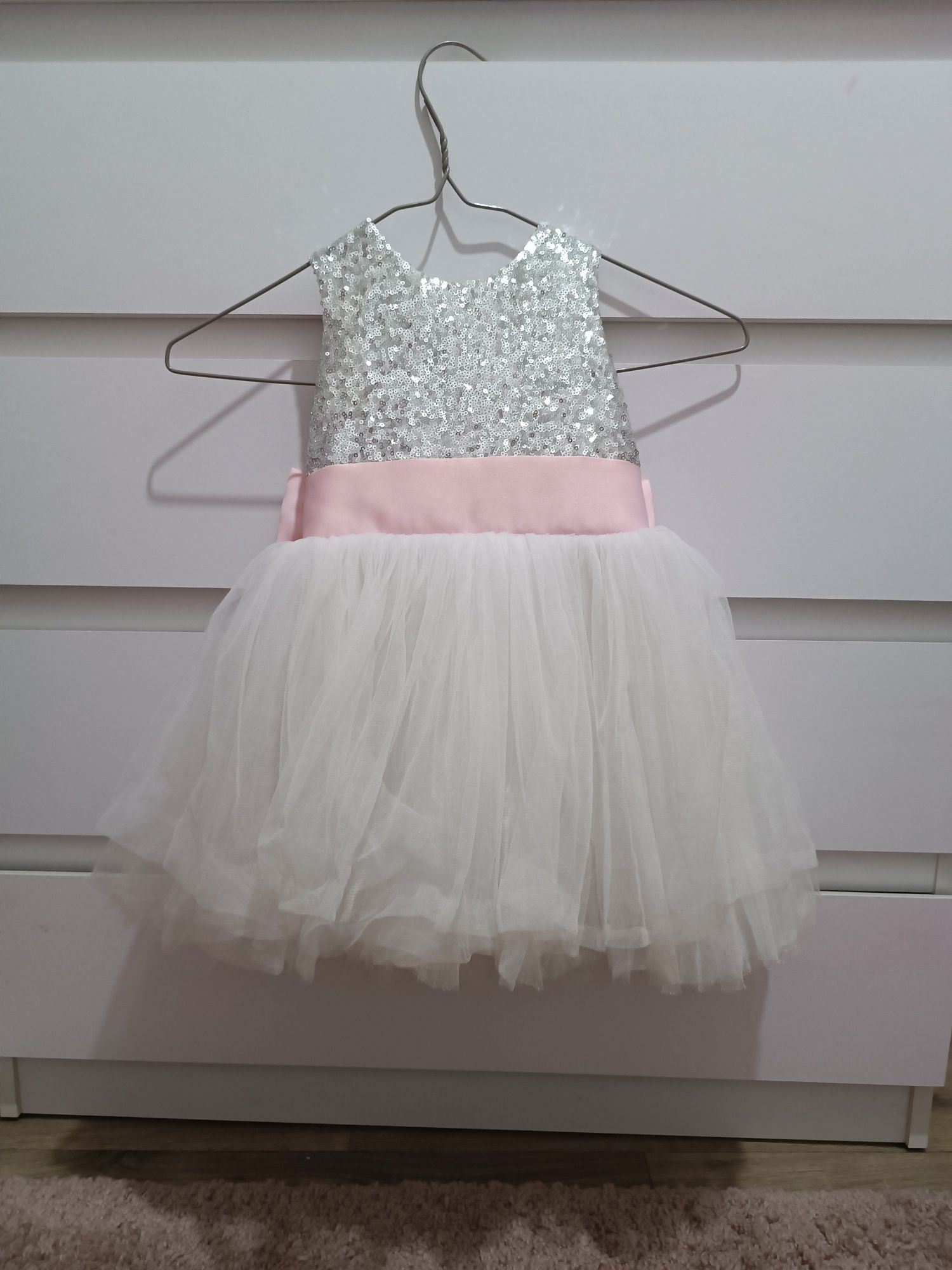 Платье на девочку нарядное,святкова сукня на дівчинку 1-2-3 года