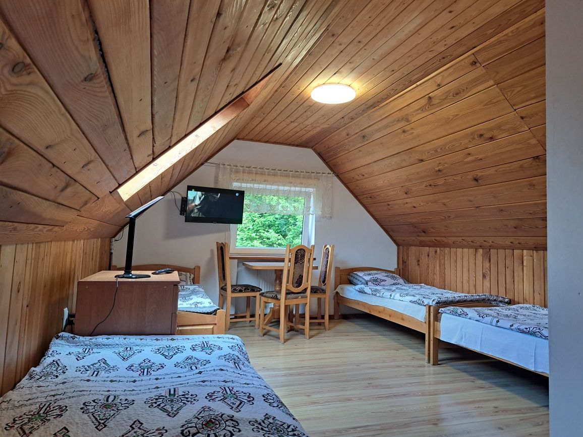 Góry, Międzygórze, pokoje, camping, noclegi, Snieznik, agroturystyka