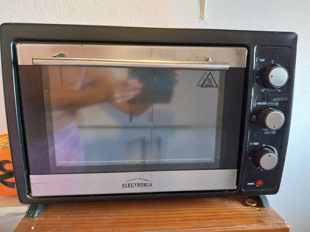 Eletrodomésticos (Air fryer 9L, forno 30 e torradeira)L