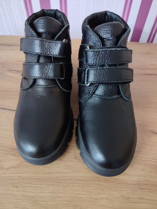 Ботинки зимние новые