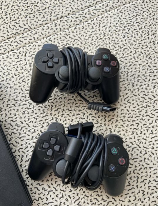PlayStation 2 + Acessórios + Jogos