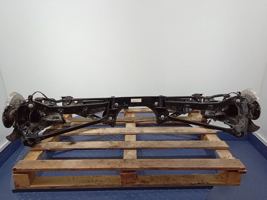 BMW 1 F40 F45 F48 BELKA ZAWIESZENIA TYŁ 6851560