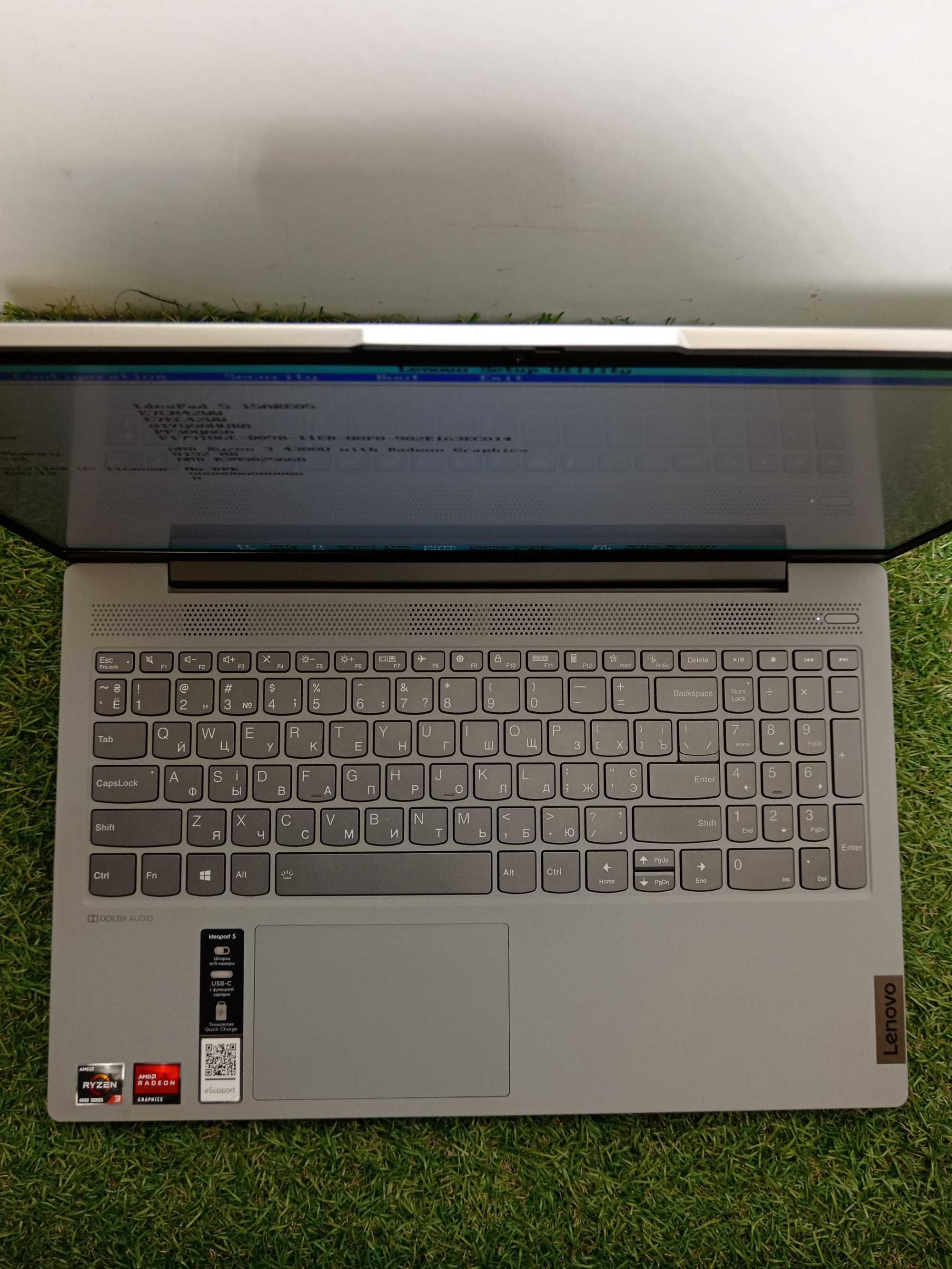 Ноутбук Lenovo 5 (Ryzen 3 4300U/8 /SSD 256)15.6" IPS Матриця 90% АКБ