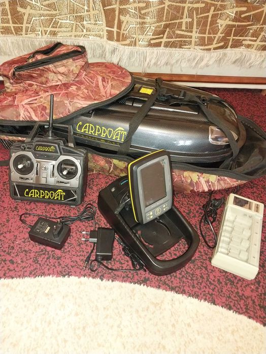 Короблик для рибалки Карбоат міні. терміново