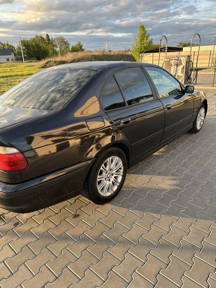 Продам Bmw e39 М52В25