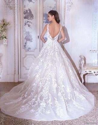 Suknia ślubna Demetrios Platinum