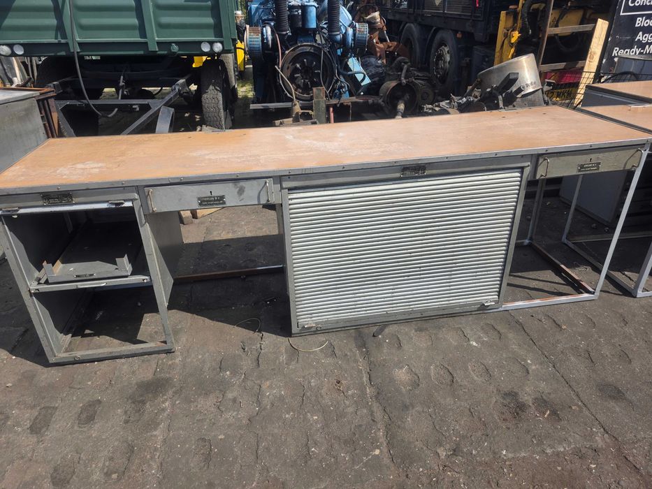 falbanek, stół narzędziowy; komplet -2 sztuki