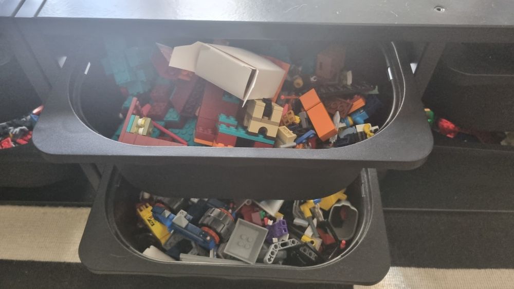 Vendo lote de Legos originais