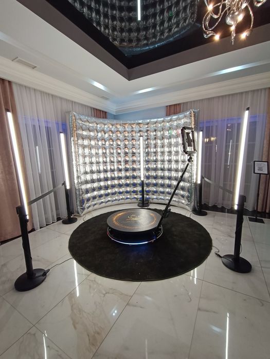 Fotobudka 360, wiatraki iskier, ciężki dym, miny dymne, napisy