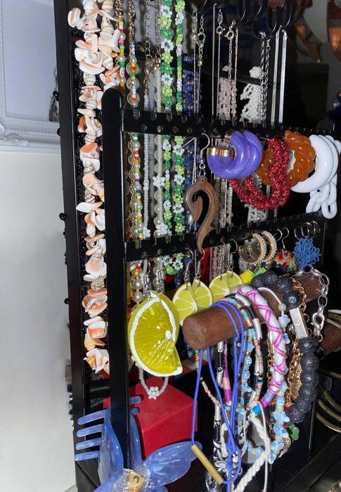 Organizer ekspozytor szkatułka stojak na biżuterię loft czarny drewno