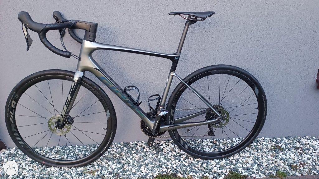 Rower szosowy Giant Defy.Advanced M
