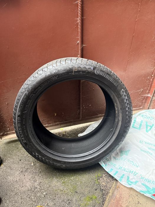Шини бу 245/45 r19 Continental VikingContact