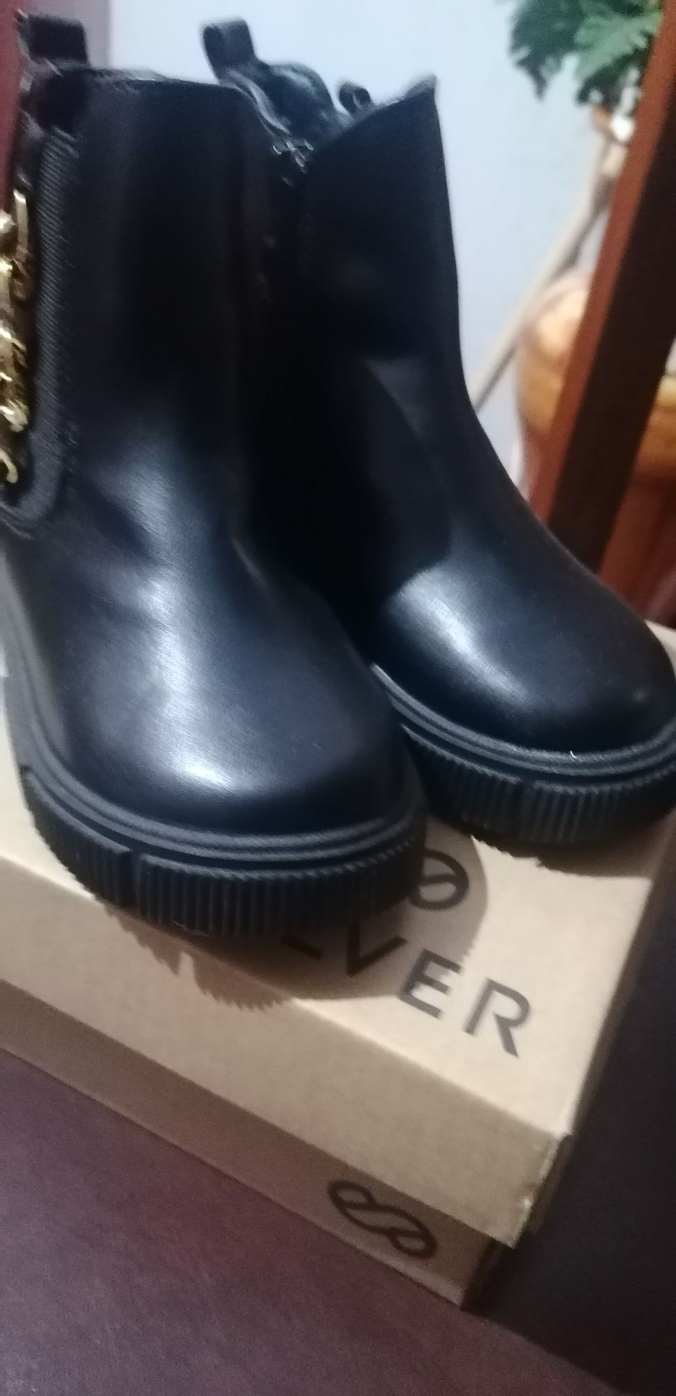 Botas menina novas