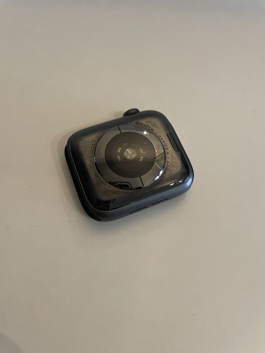 Apple watch series 4, 44mm para peças