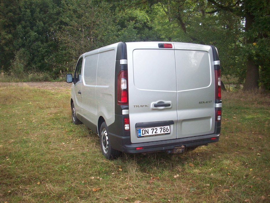 Renault Trafic  1.6 dCi 120 KM 2017r klima navi Sprowadzony