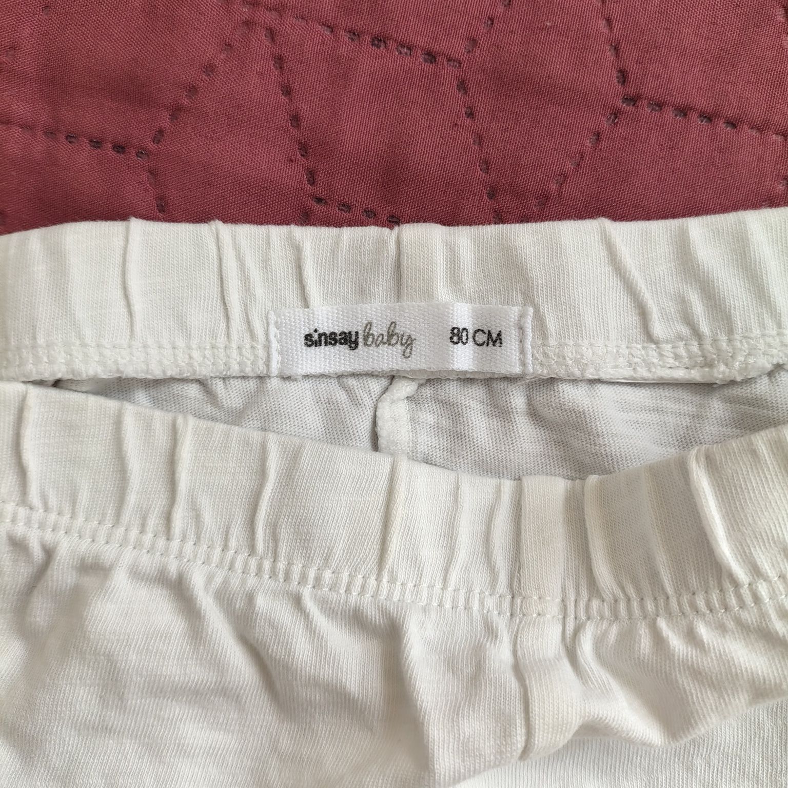 Krótkie spodenki dla dziewczynki, r. 80, paczka ubranek dziecięcych
