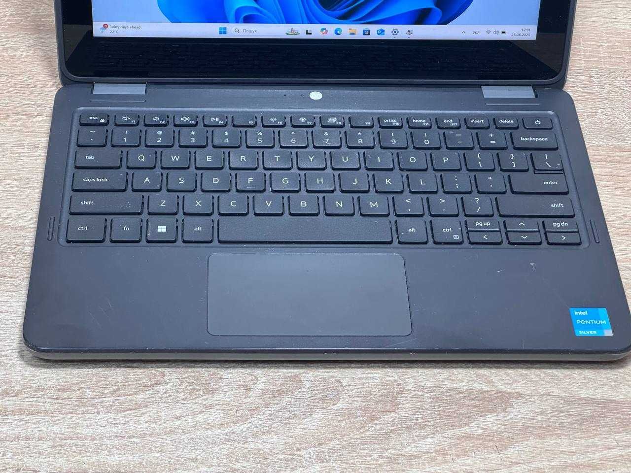 Сенсорний Dell Latitude 3120 11.6" 8Gb+128Gb NVME Win11 Pentium 6000