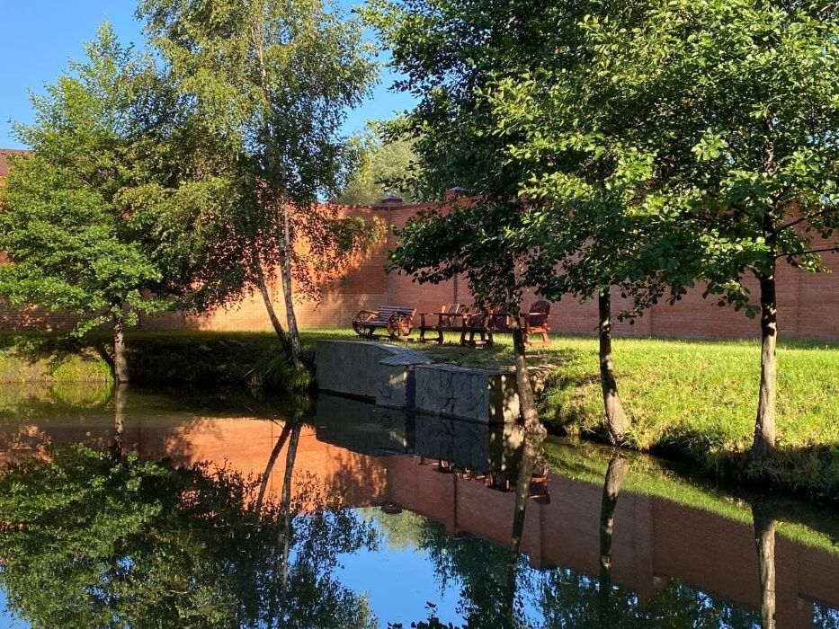 Горенка. От хозяина. Особняк 1039 м2. 1 Га. Озеро Торг до продажи