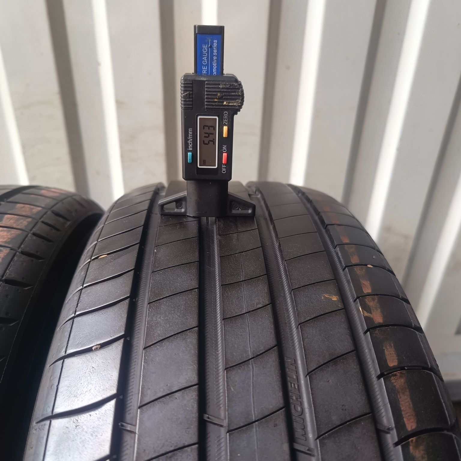 Dwie opony Michelin primacy 4 95/55 r16