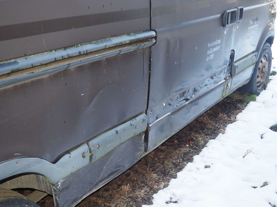 Tanio  samochód master - interstar do remontu dwa w cenie jednego.