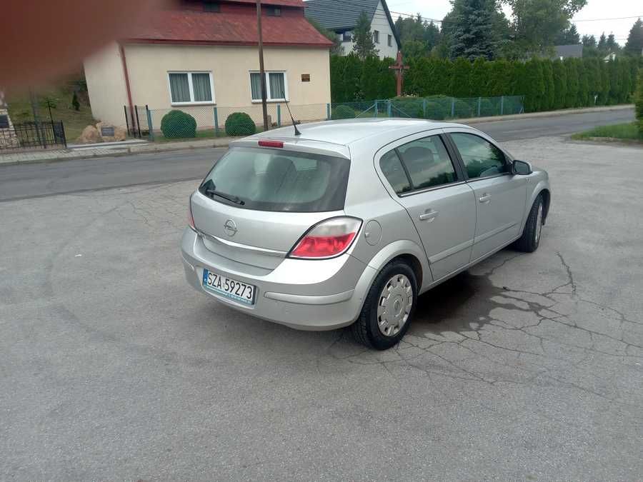 Ładna Astra ! 1.6 !