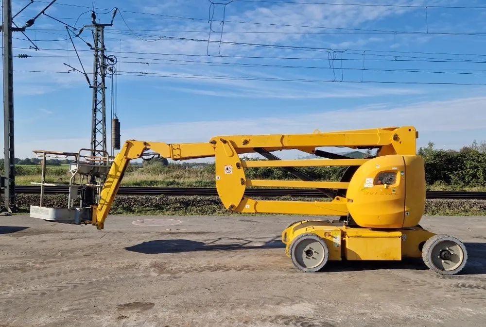 Manitou 170 AETJ  Elektryczny podnośnik koszowy Manitou 170 AETJ Rok 2011