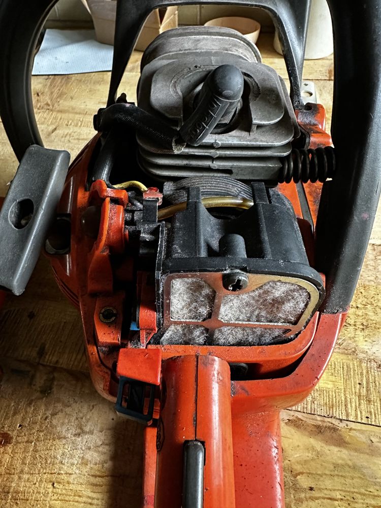 Pilarka husqvarna 236 na części
