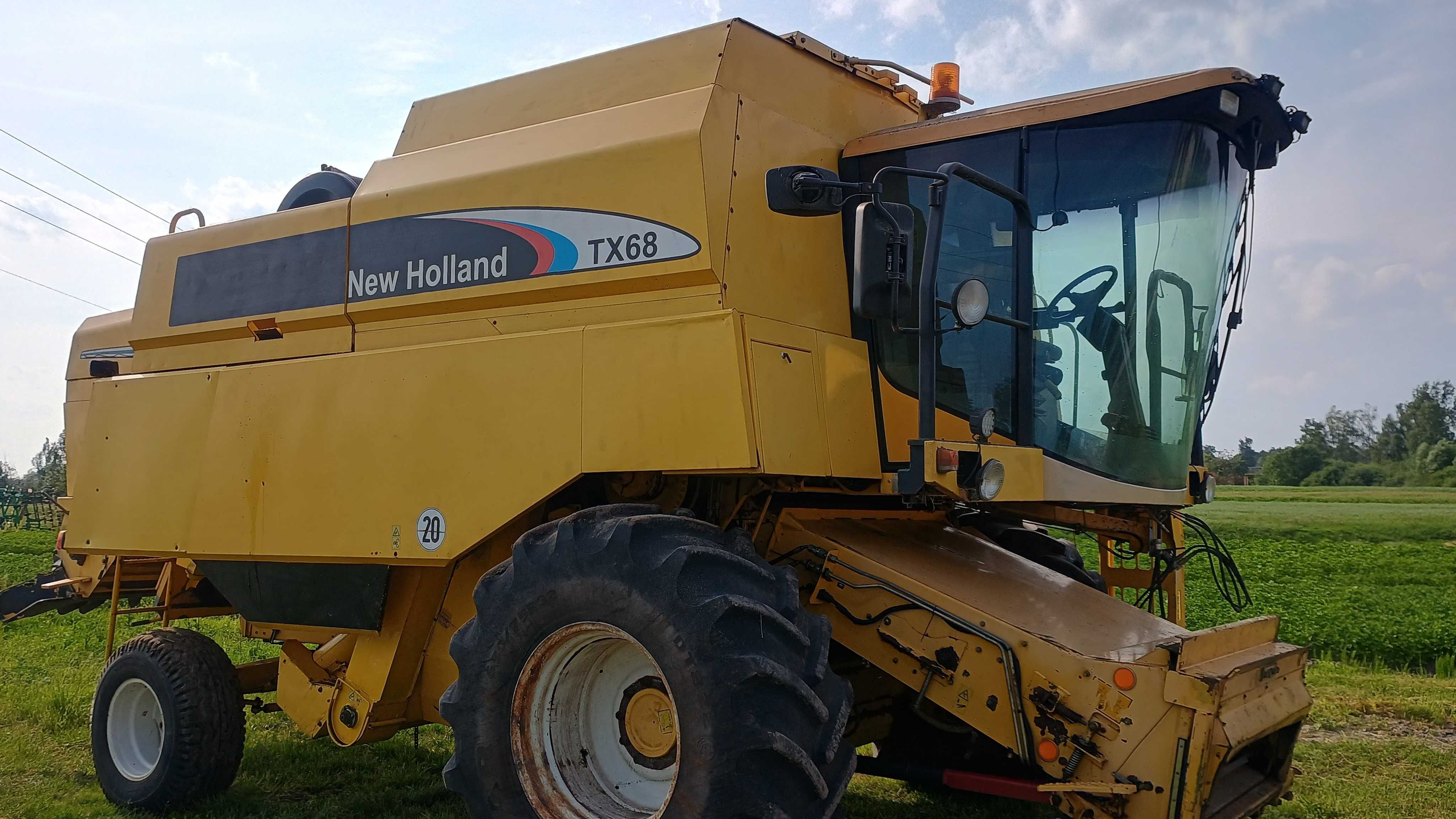 комбайн NEW HOLLAND TX68