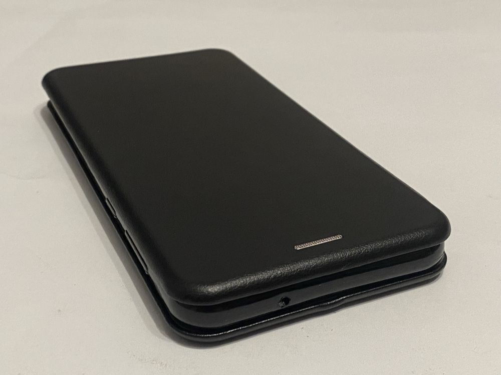 Чехол Samsung A04 / A045 Книга защитная с магнитом