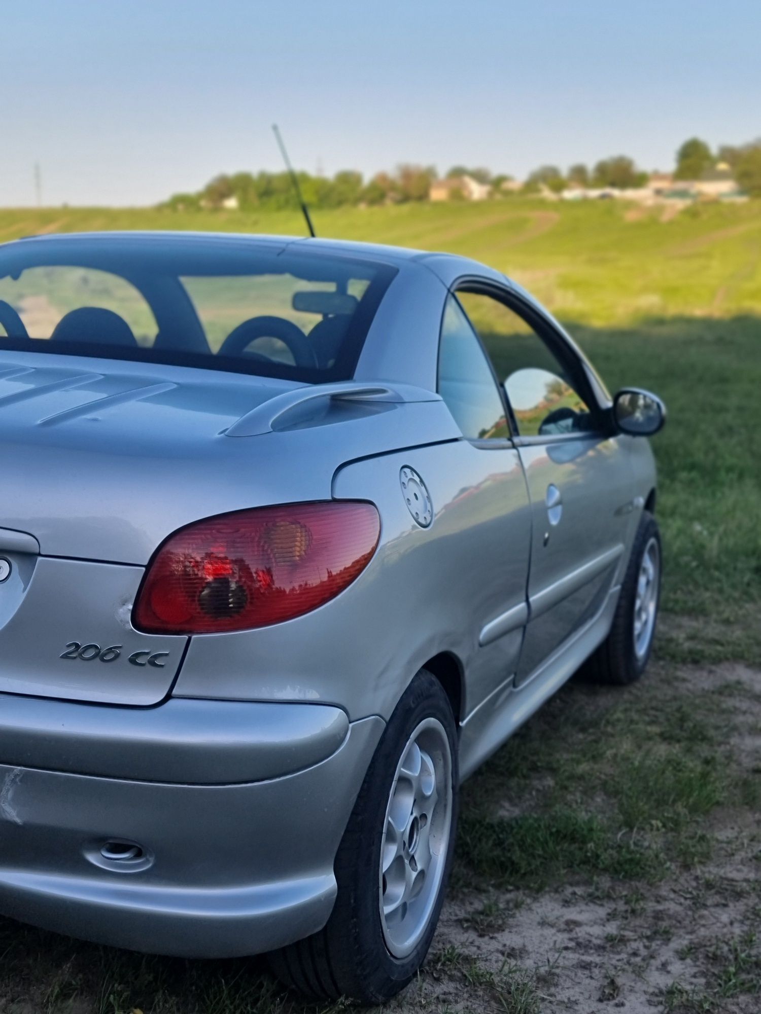 Peugeot 206cc кабриолет