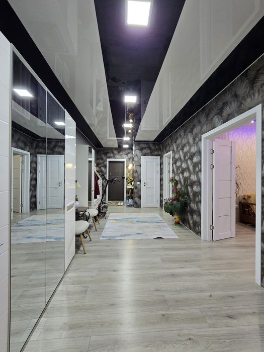 Продаж 3 кімнатної 107,8м2 квартири з трьома балконами ЖК Коцюбинський