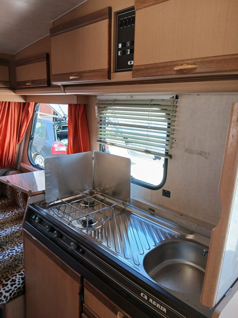 Caravana Painel solar e duche