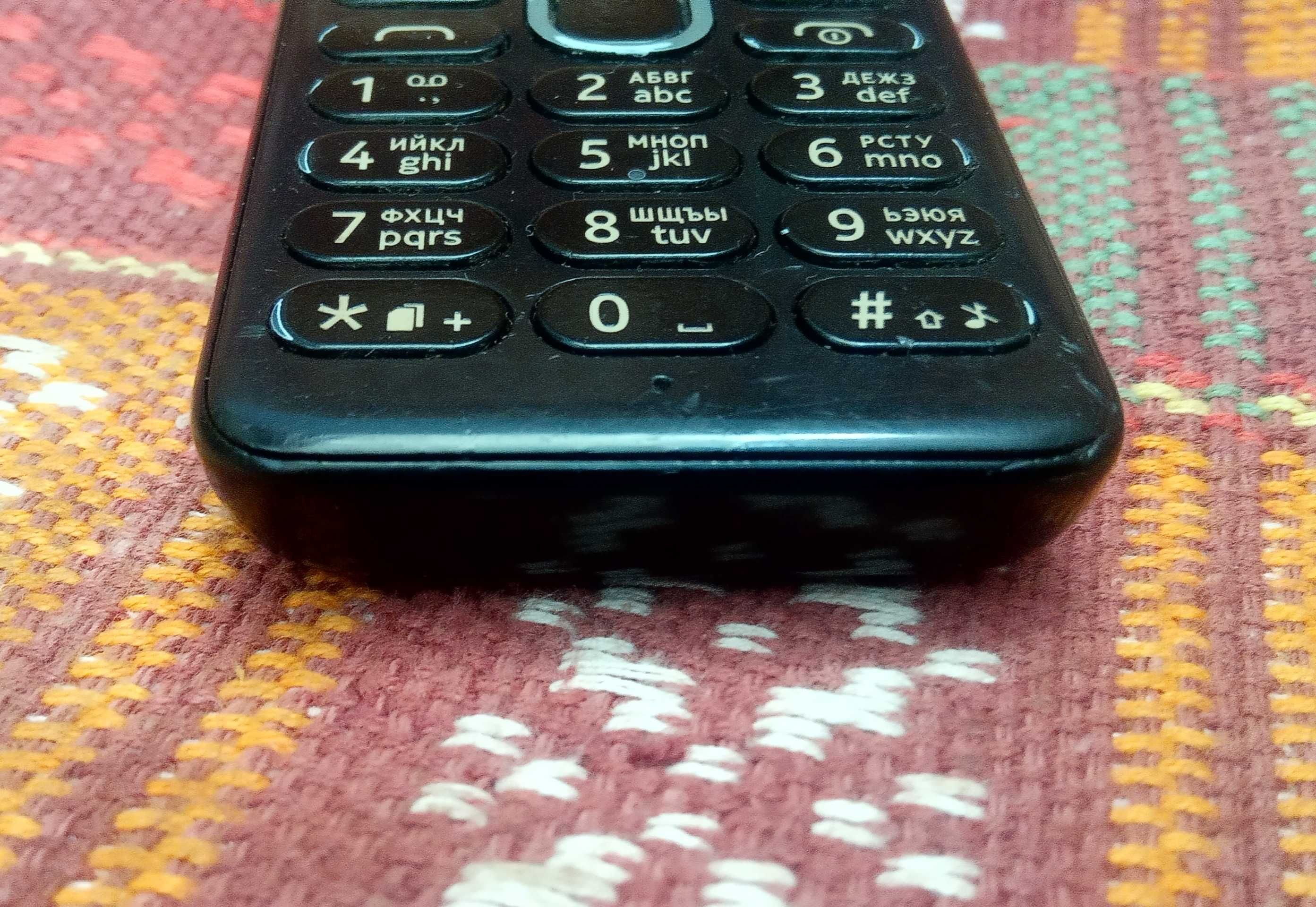 Мобильный телефон Nokia RM-944 оригинал