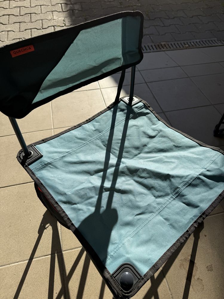 Zestaw stolik stół i krzesła fotele decathlon dla dzieci