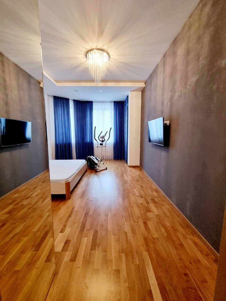 Продам квартиру 55м² ЖК на Бакуліна (Шатилівка)