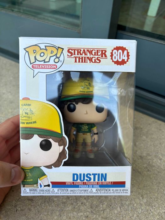 Funko POP Television Stranger Things 804 "Dustin" - Novo, Selado
