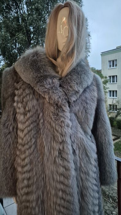 Futro naturalne  długie z lisa