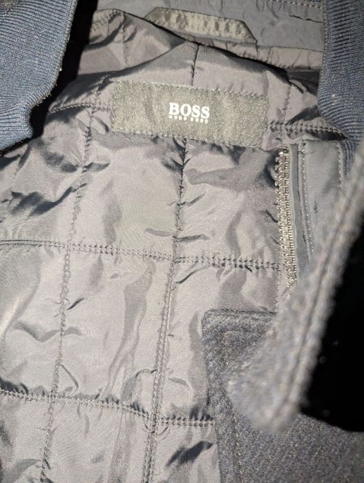 Продам чоловіче пальто Hugo boss (Оригінал)