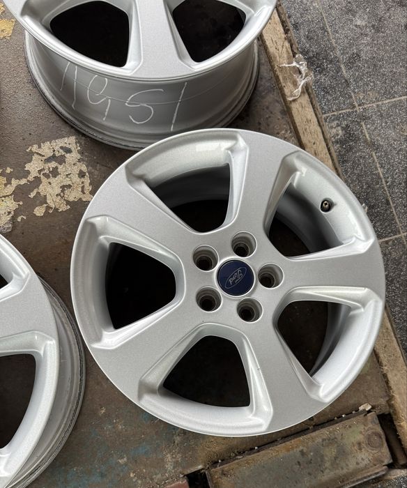 Felgi aluminiowe Ford OE ET 55 7,5jx17” 5x108 Kuga CMax SMax TPMS